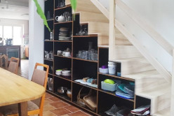 Küche, Esstisch, Schranktreppe